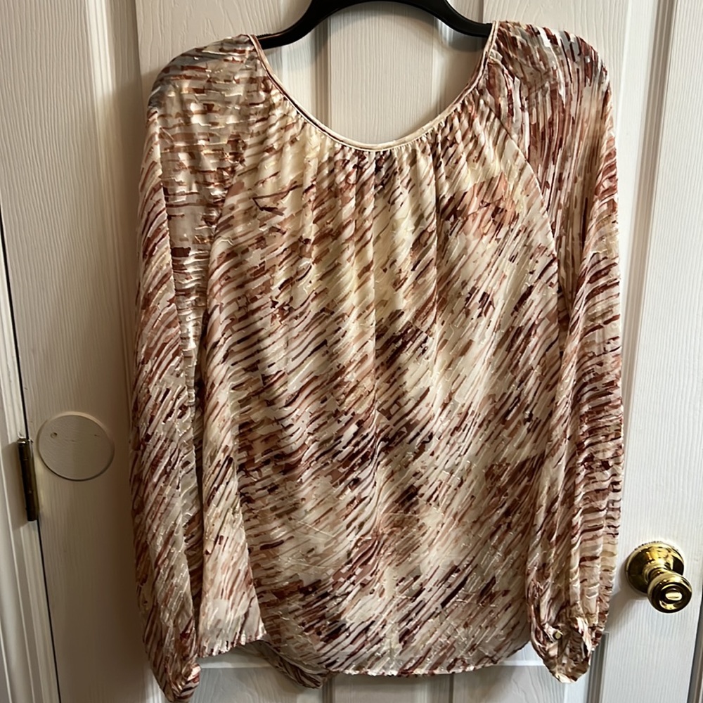 Top - Picture 4 of 4